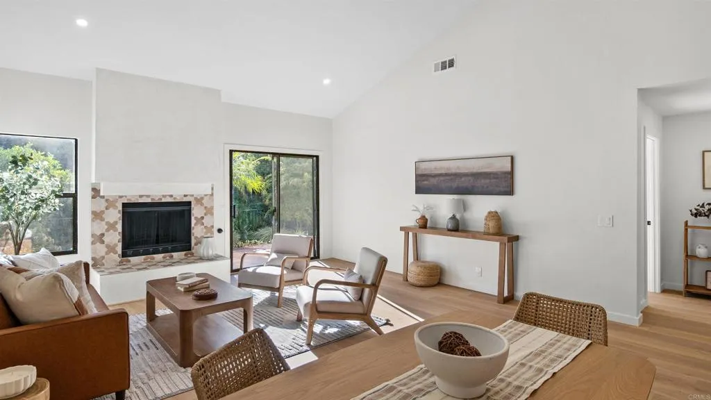 Additional image 41 of 15662 Via Calanova, San Diego, CA 92128