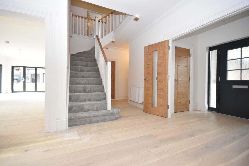 Additional image 2 of The Oak, Mid Dalnair, Dalnair Castle & Estate, Croftamie, Stirlingshire, G63 0FB