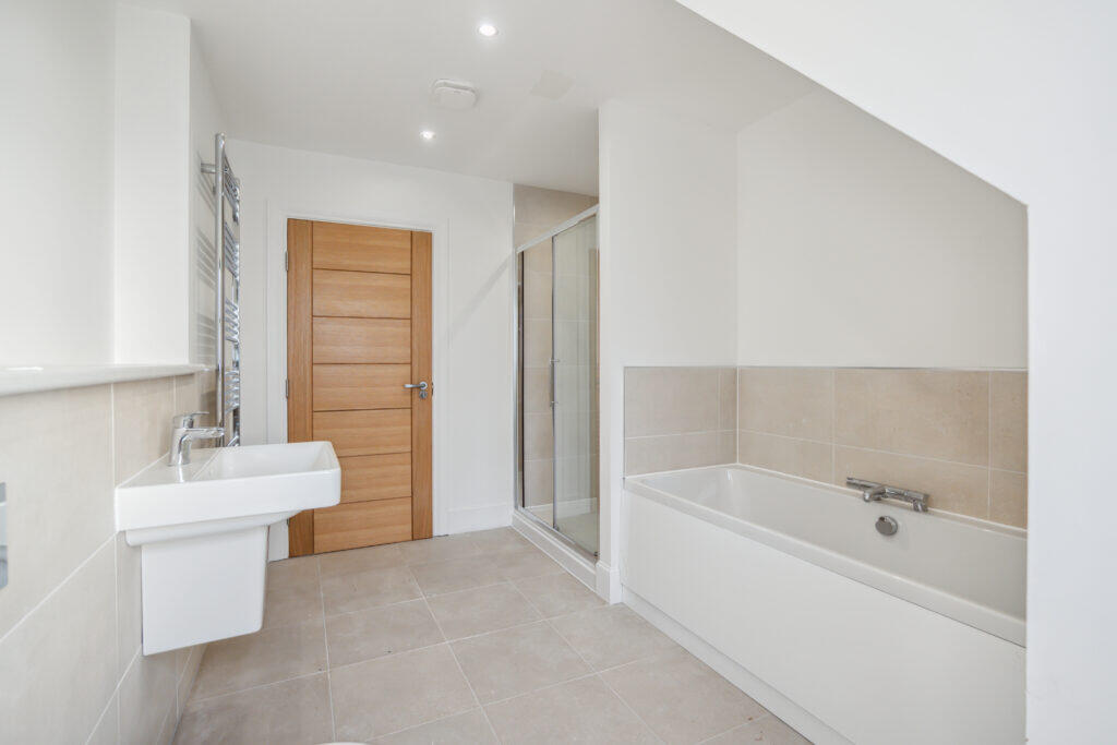 Additional image 11 of The Oak, Mid Dalnair, Dalnair Castle & Estate, Croftamie, Stirlingshire, G63 0FB