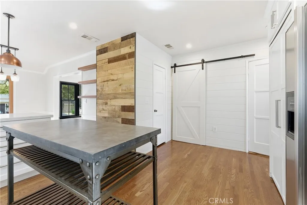 Additional image 86 of 1230 Oak Circle Dr, Glendale, CA 91208