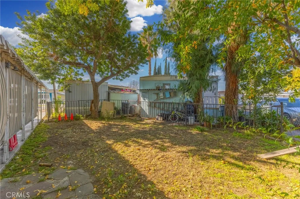 Additional image 30 of 2075 W Rialto Ave Unit 29, San Bernardino, CA 92410