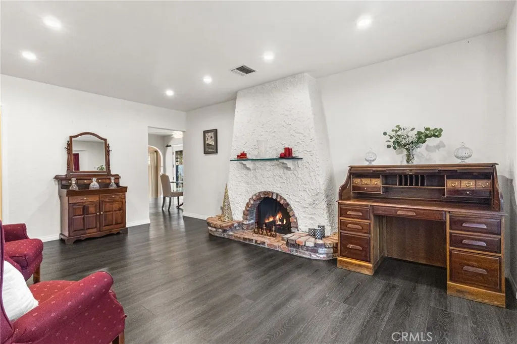 Additional image 38 of 1817 N Hollywood Way, Burbank, CA 91505