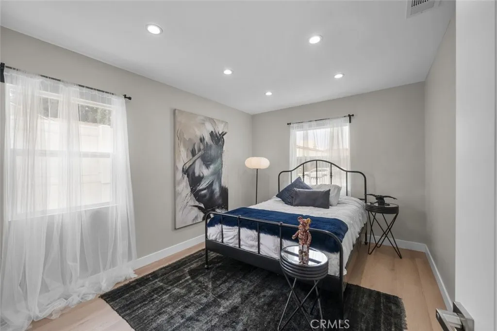 Additional image 61 of 6820 Jellico Avenue, Van Nuys, CA 91406