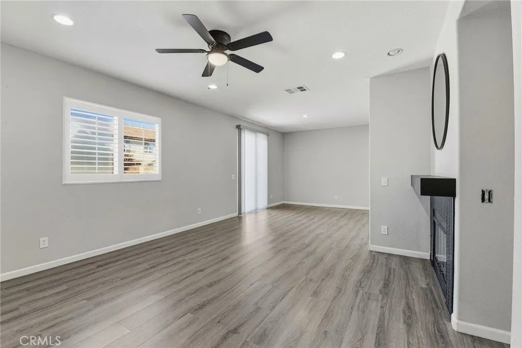 Additional image 10 of 44335 57th St W, Lancaster, CA 93536