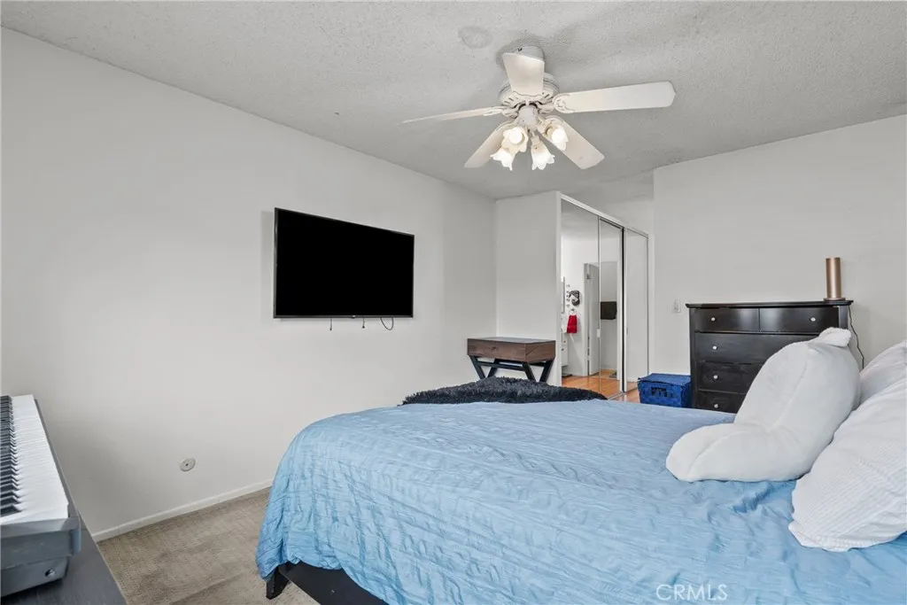 Additional image 31 of 25736 Player Drive Unit R4, Valencia, CA 91355