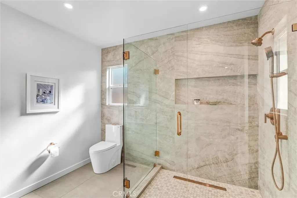 Additional image 18 of 3811 S Norton Ave, Los Angeles, CA 90008