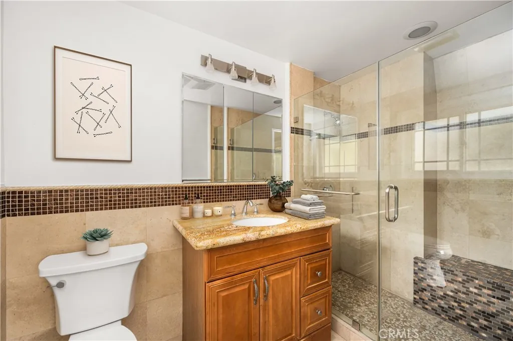 Additional image 21 of 668 S Eastbury Ave, Covina, CA 91723