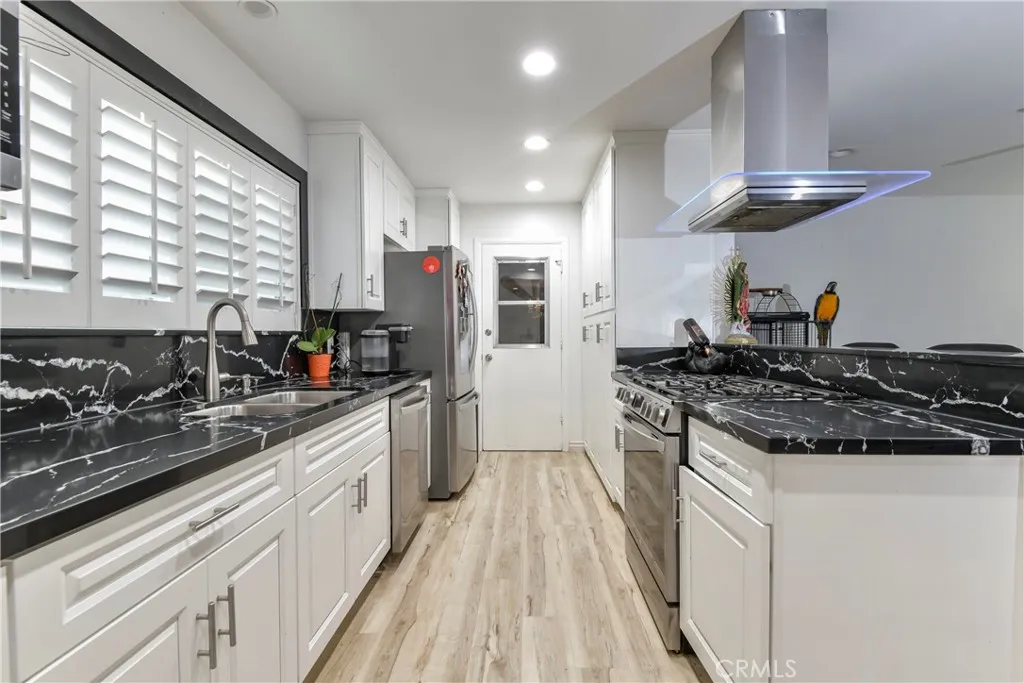 Additional image 49 of 18915 Cantara Street, Reseda, CA 91335