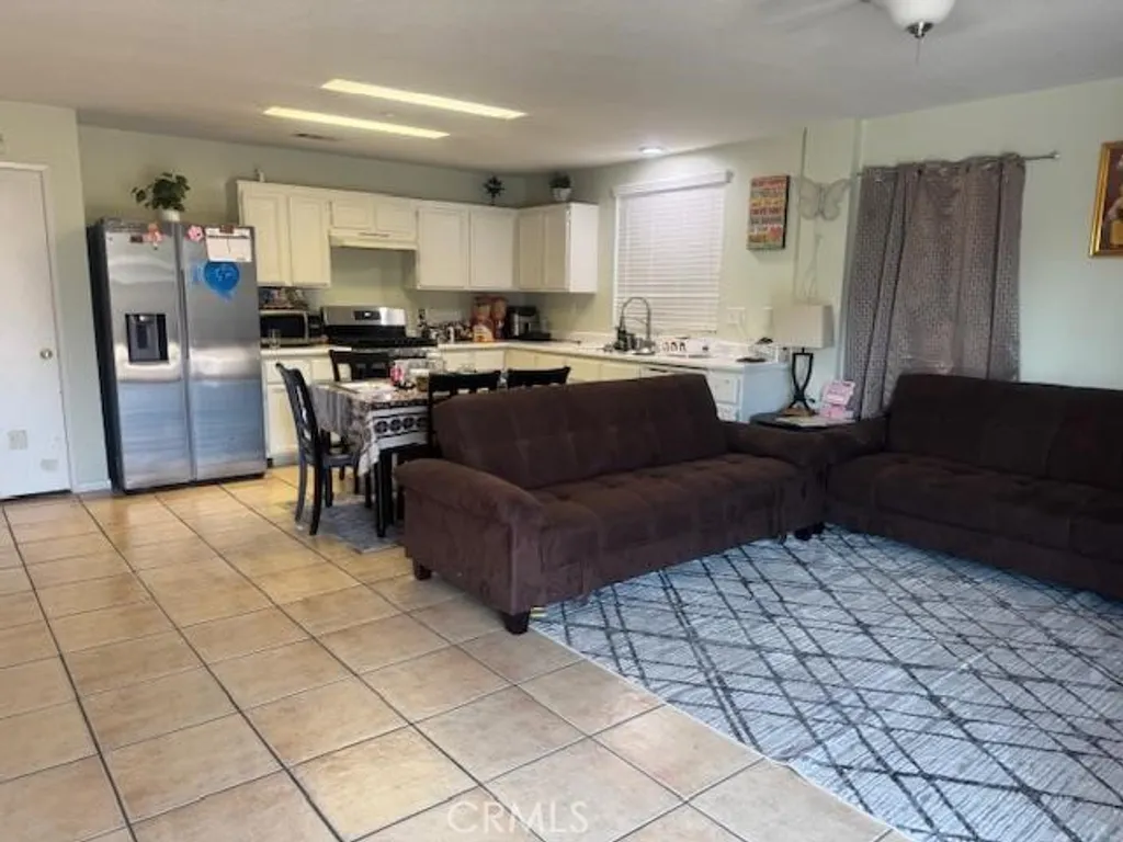 Additional image 12 of 15313 Coleen Street, Fontana, CA 92337