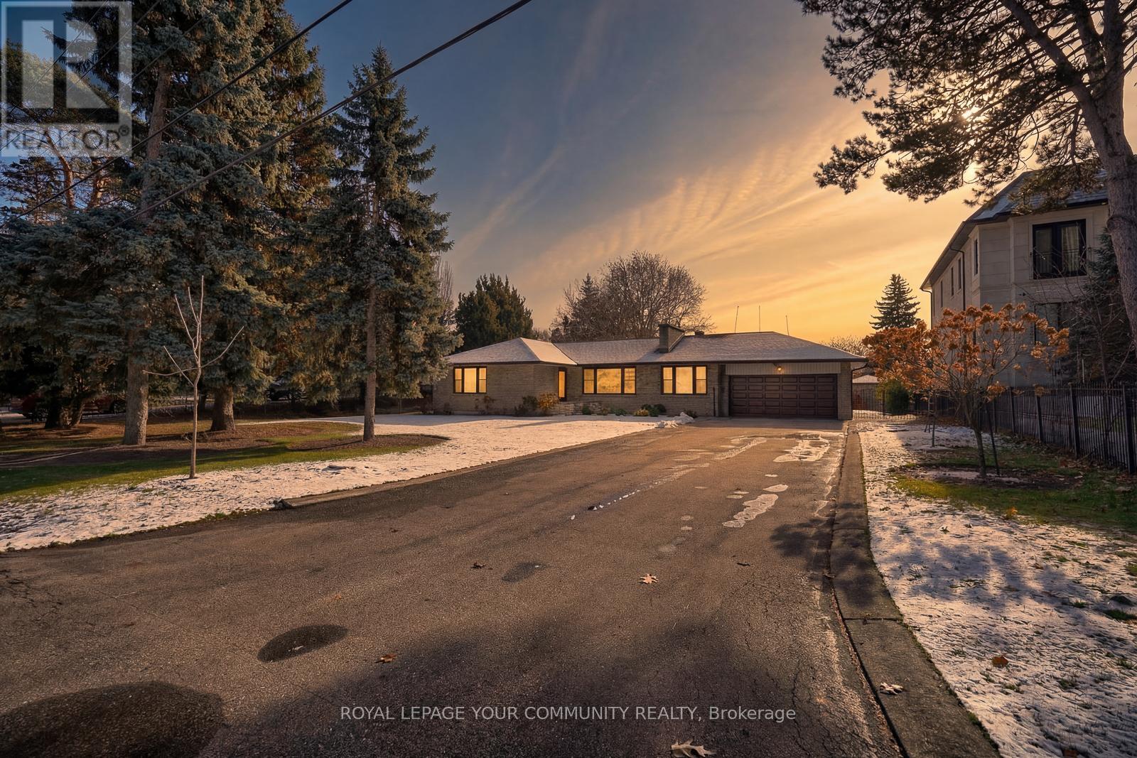 Property image for 9 WESTMOUNT PARK ROAD|Toronto (Humber Heights), Ontario M9P1R4