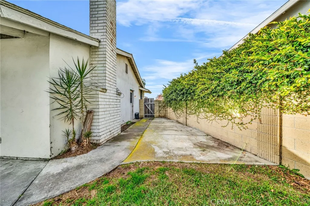 Additional image 120 of 16672 Lovell Ln, Huntington Beach, CA 92647