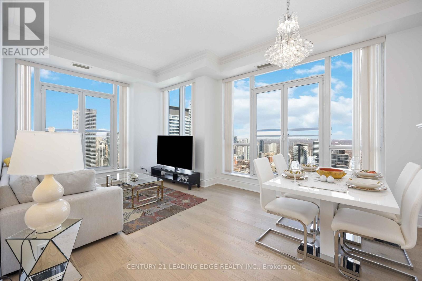 LPH02 - 763 BAY STREET|Toronto (Bay Street Corridor), Ontario M5G2R3