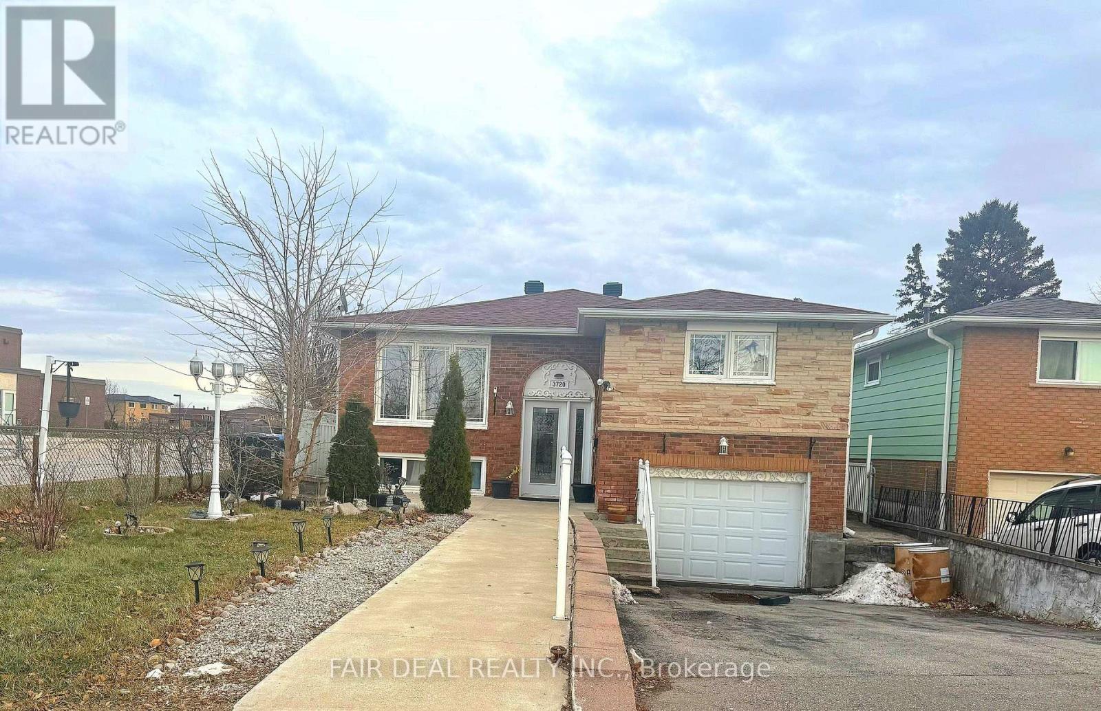 3720 BRANDON GATE DRIVE|Mississauga (Malton), Ontario L4T3M8
