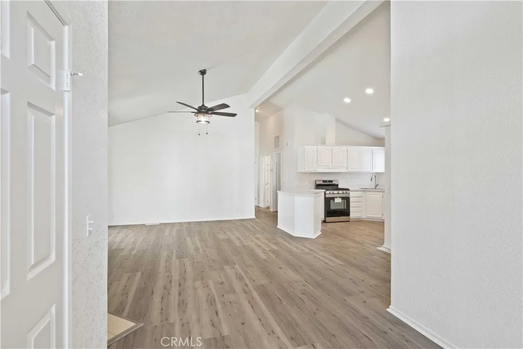 Additional image 39 of 20240 Shadow Island Drive, Canyon Country, CA 91351