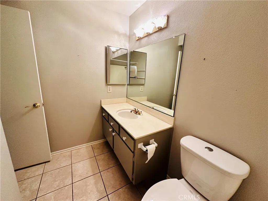 Additional image 13 of 444 E Thornton Ave, Hemet, CA 92543