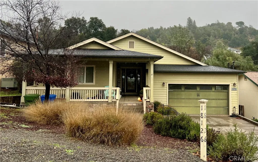 18126 Deer Hill Rd, Hidden Valley Lake, CA 95467