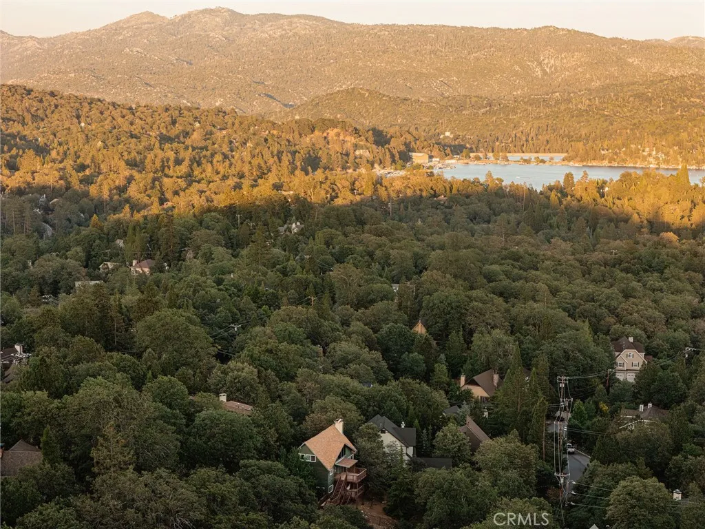 Property image for 28000 West Shore Drive, Lake Arrowhead, CA 92352