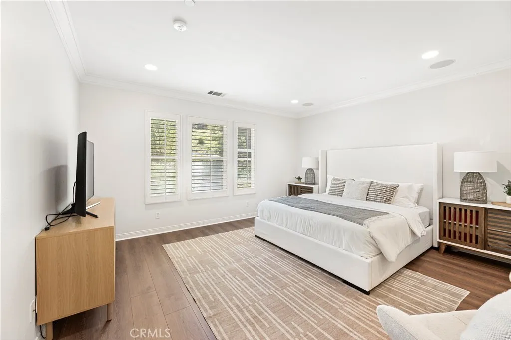 Additional image 95 of 54 Valley Terrace, Irvine, CA 92603