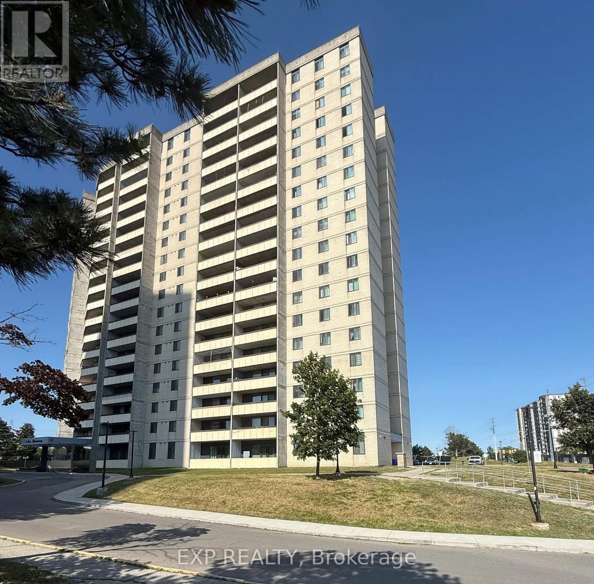 Property image for 1009 - 5 SAN ROMANO WAY|Toronto (Black Creek), Ontario M3N2Y4