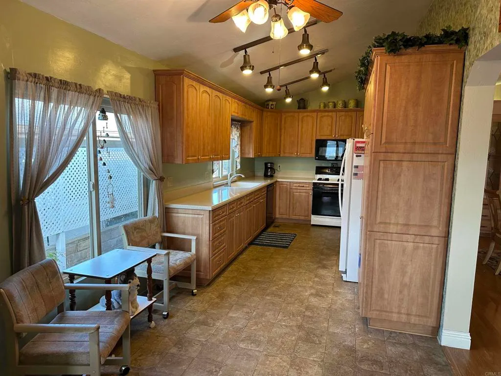 Additional image 9 of 5252 Harvest Court, Oceanside, CA 92057