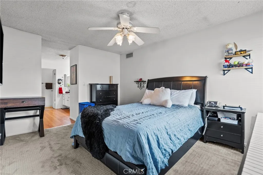 Additional image 79 of 25736 Player Drive Unit R4, Valencia, CA 91355