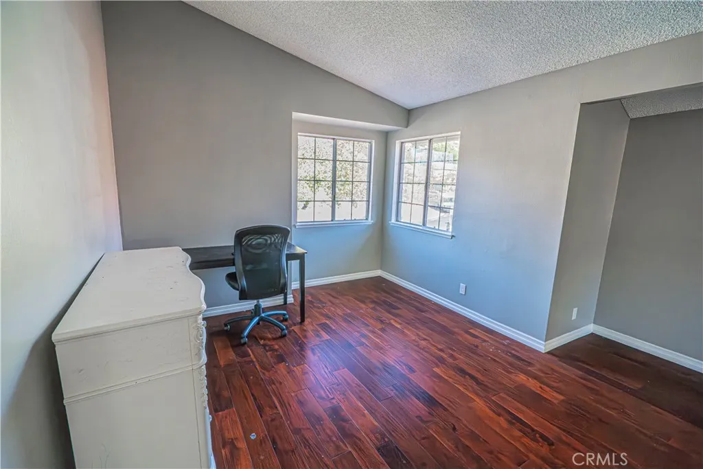 Additional image 29 of 28076 Wildwind Drive, Canyon Country, CA 91351