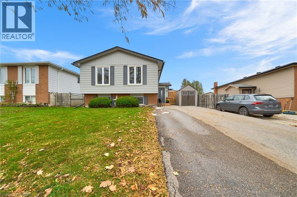 31 RALEIGH Street|Hamilton, Ontario L8W1H4