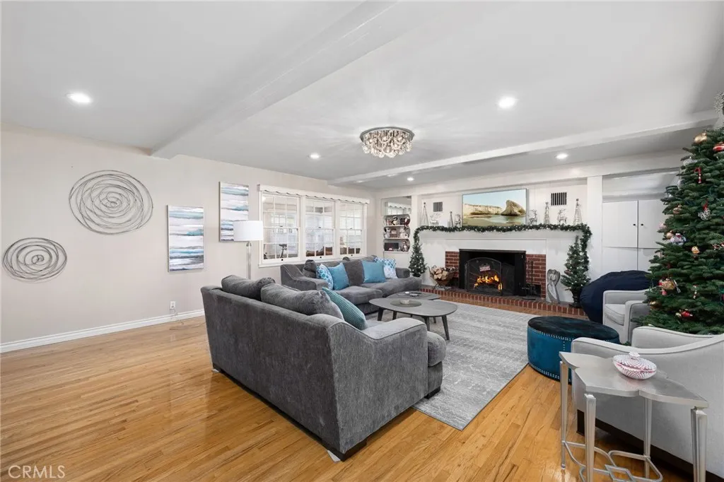 Additional image 80 of 2964 Lombardy Rd, Pasadena, CA 91107