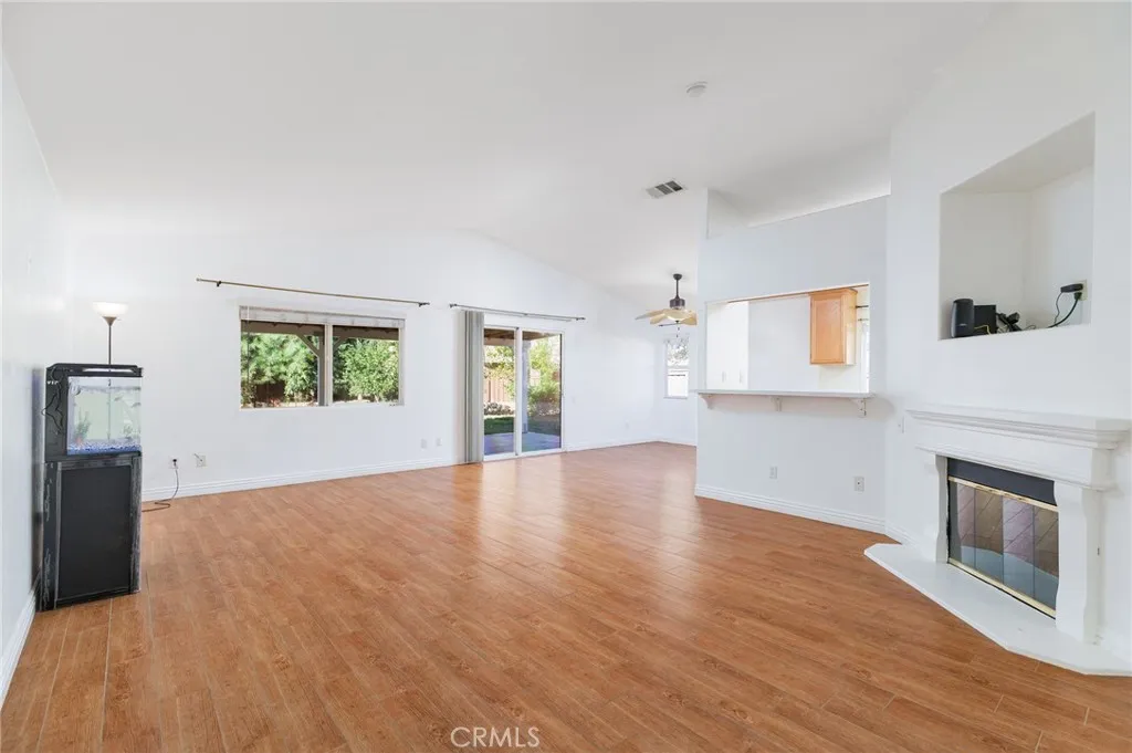 Additional image 44 of 833 Empressa Court, Hemet, CA 92543