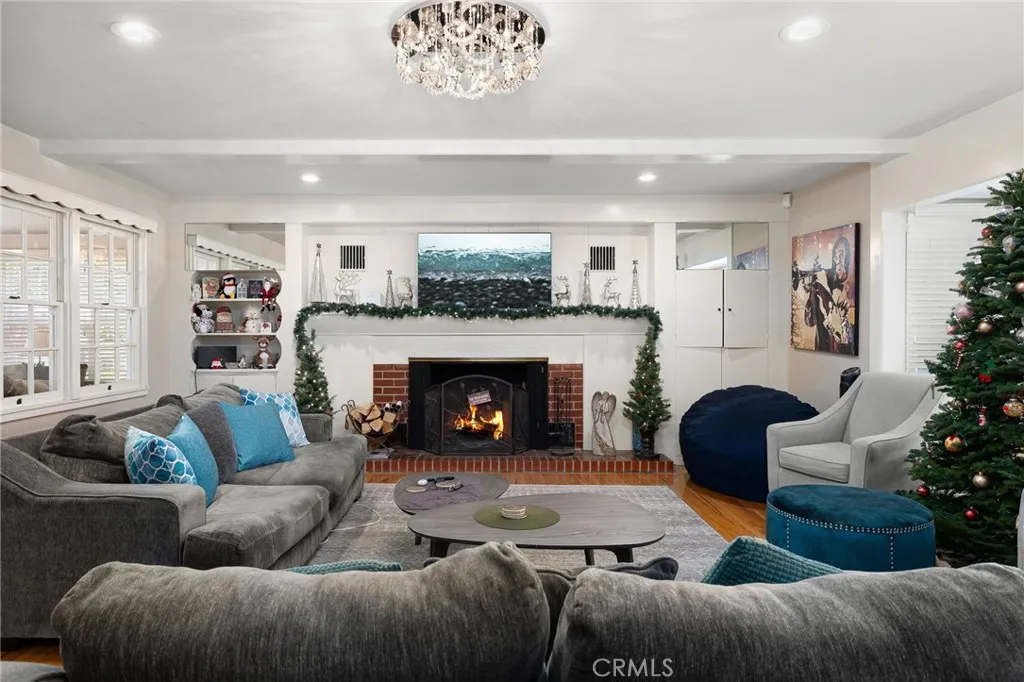 Additional image 14 of 2964 Lombardy Rd, Pasadena, CA 91107