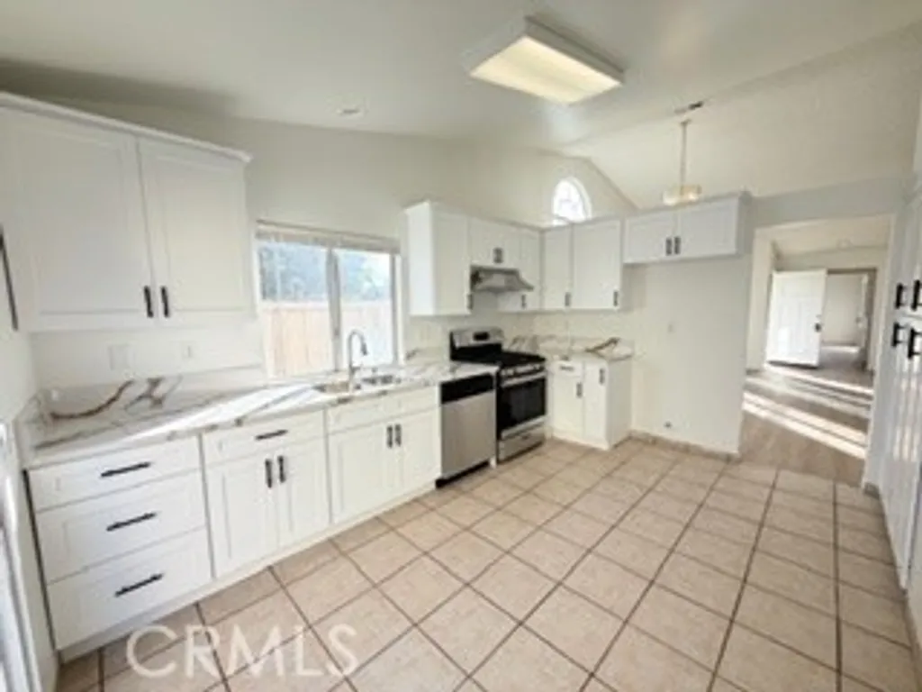 Additional image 9 of 466 Granite View Dr, Perris, CA 92571