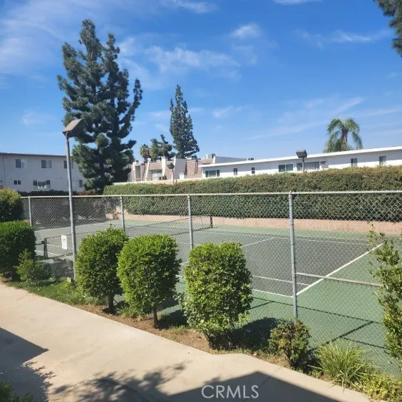Additional image 62 of 18326 Collins Street Unit F, Tarzana, CA 91356