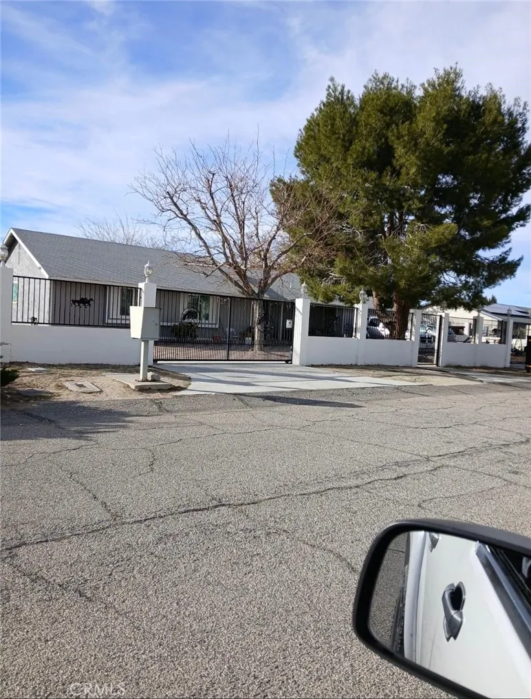 Additional image 10 of 40531 176th St E, Lancaster, CA 93535