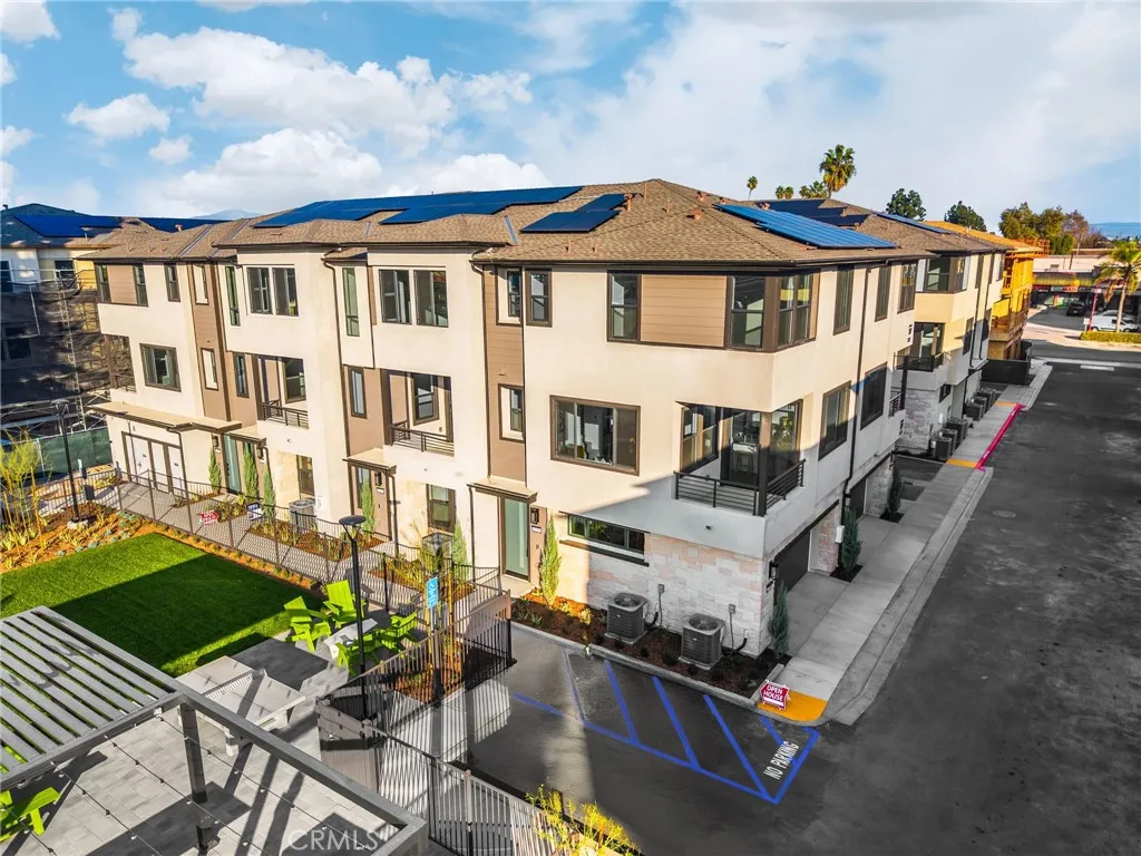 Additional image 53 of 109 S Laxore Street Unit 306, Anaheim, CA 92804