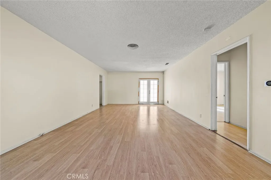 Additional image 10 of 20644 Sherman Way, Winnetka, CA 91306