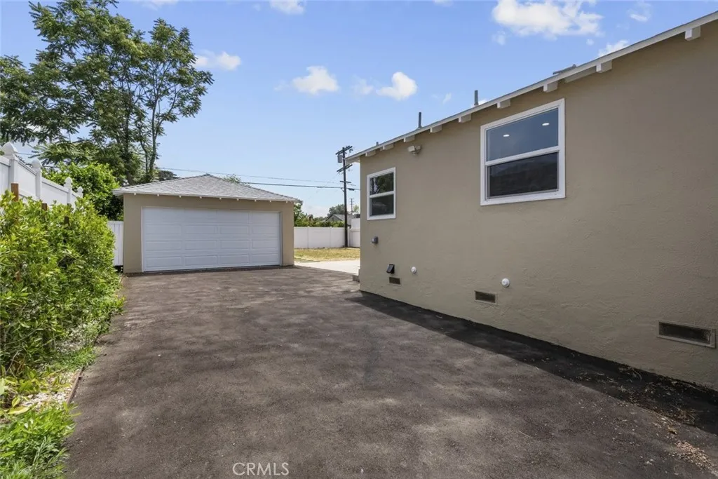 Additional image 74 of 6820 Jellico Avenue, Van Nuys, CA 91406