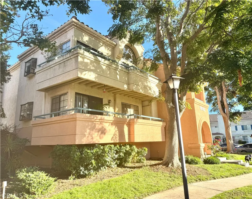 Additional image 3 of 18110 Erik Court Unit 592, Canyon Country, CA 91387