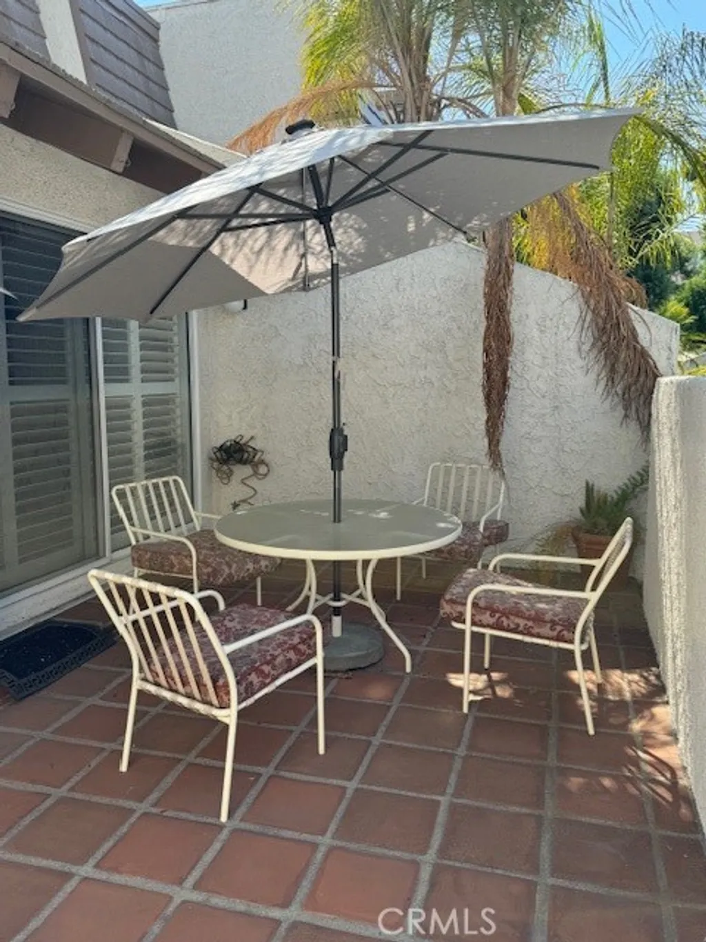 Additional image 4 of 18326 Collins Street Unit F, Tarzana, CA 91356