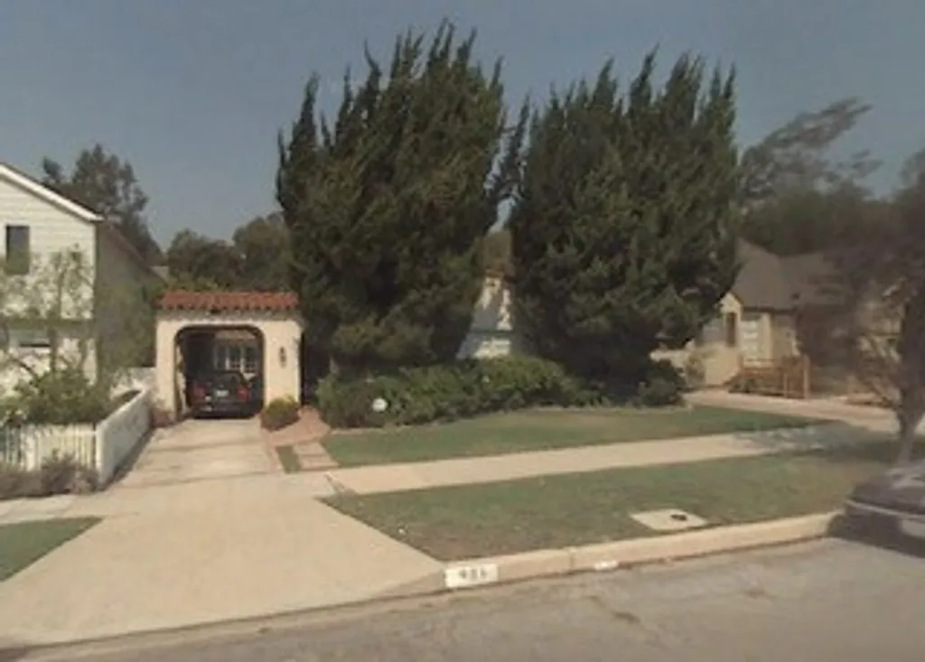 411 N Bowling Green Way, Los Angeles, CA 90049