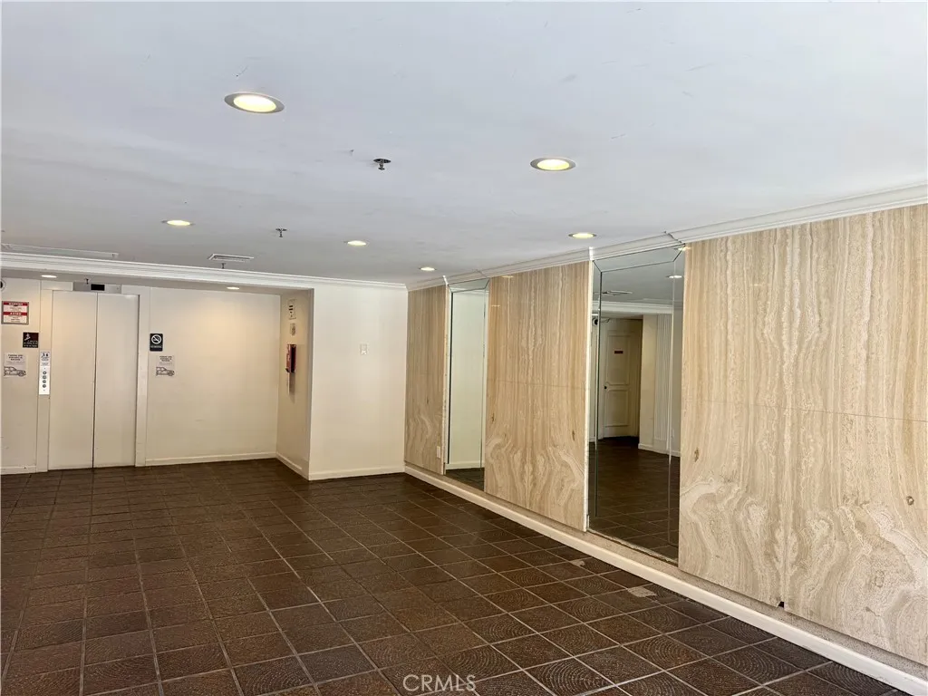 Additional image 27 of 540 Kelton Unit 502, Los Angeles, CA 90024