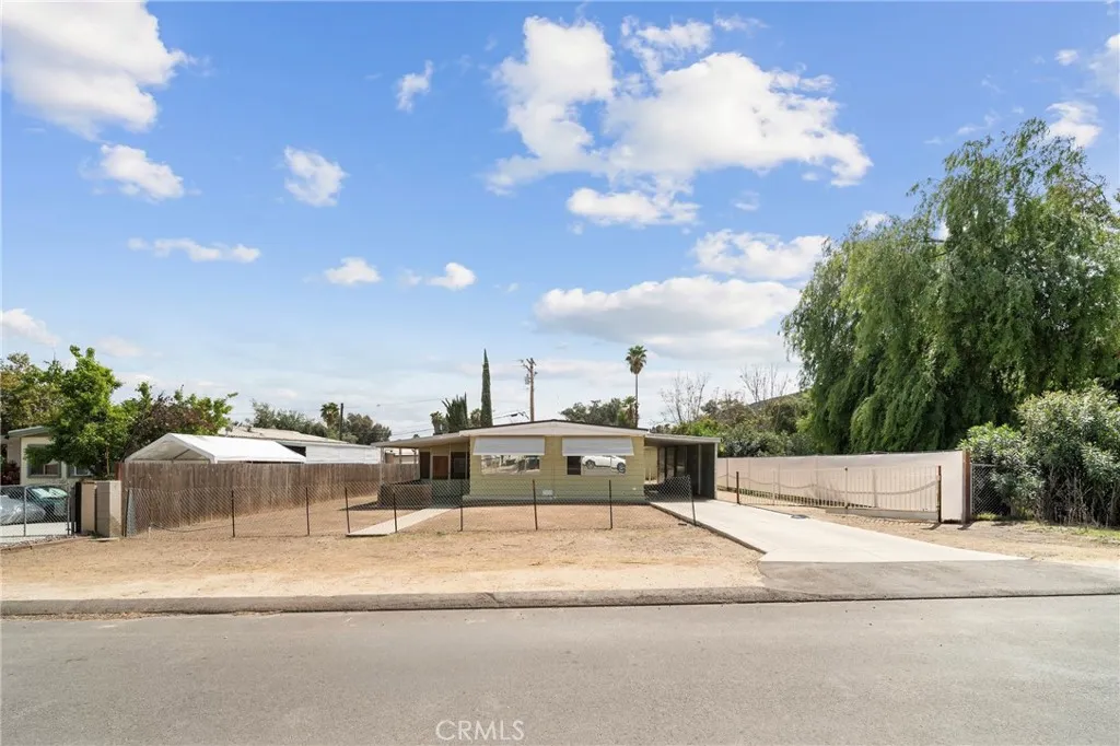 Additional image 5 of 33124 Arbolado Lane, Lake Elsinore, CA 92530