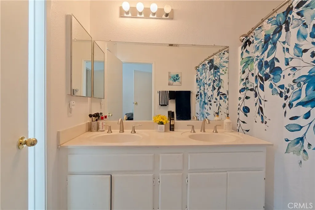 Additional image 19 of 2520 Shady Glen Ln, San Bernardino, CA 92408