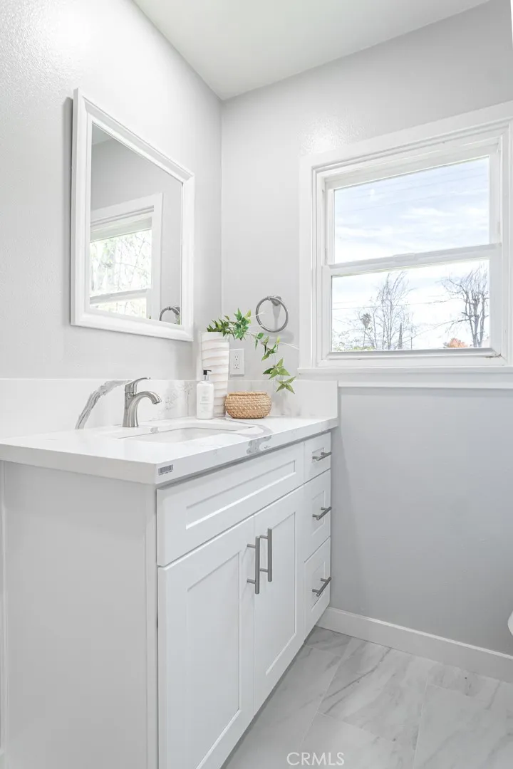 Additional image 64 of 140 S Thompson Street, Hemet, CA 92543