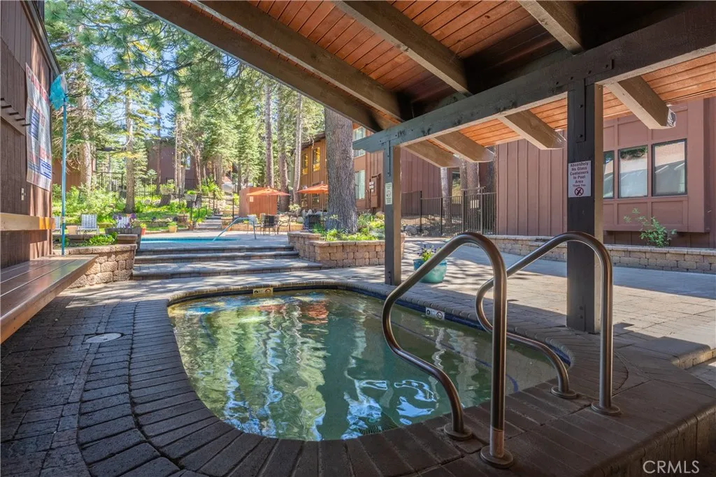 Additional image 26 of 221 Canyon Blvd Unit 206, Mammoth Lakes, CA 93546
