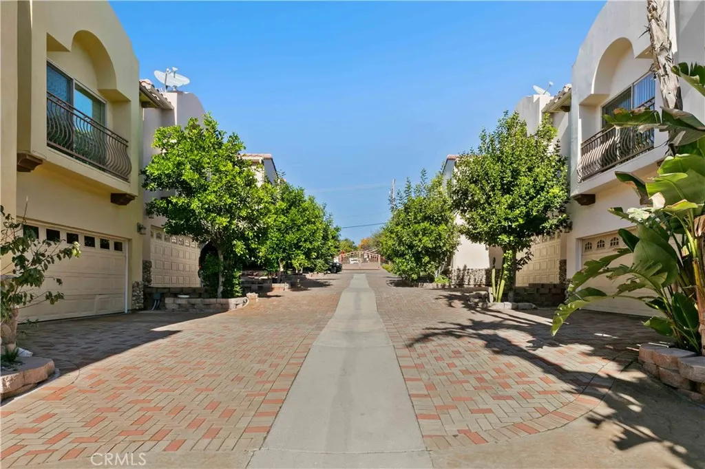 Additional image 7 of 6920 Valmont Unit 5, Tujunga, CA 91042