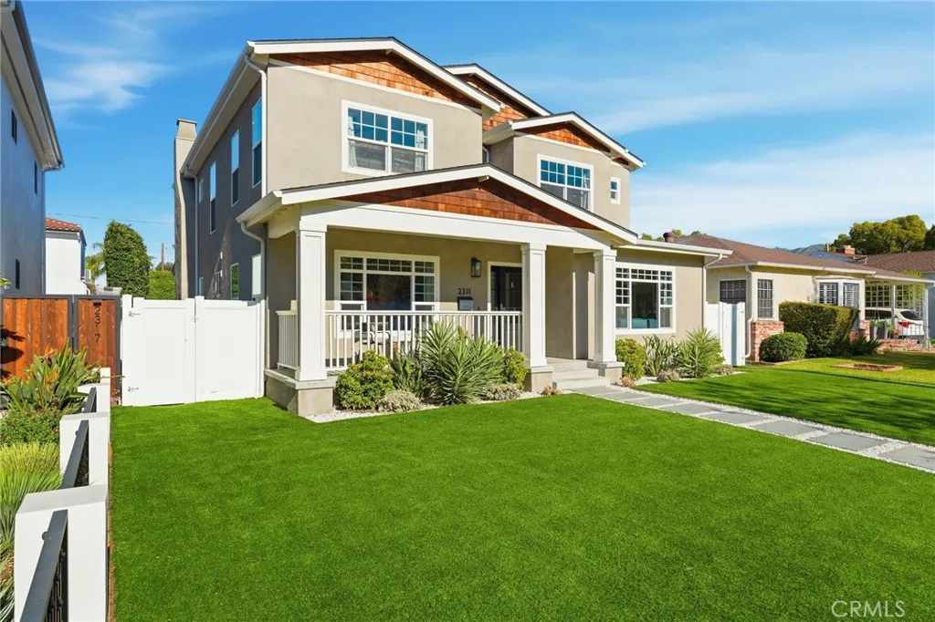 Additional image 110 of 2311 W Clark Avenue, Burbank, CA 91506