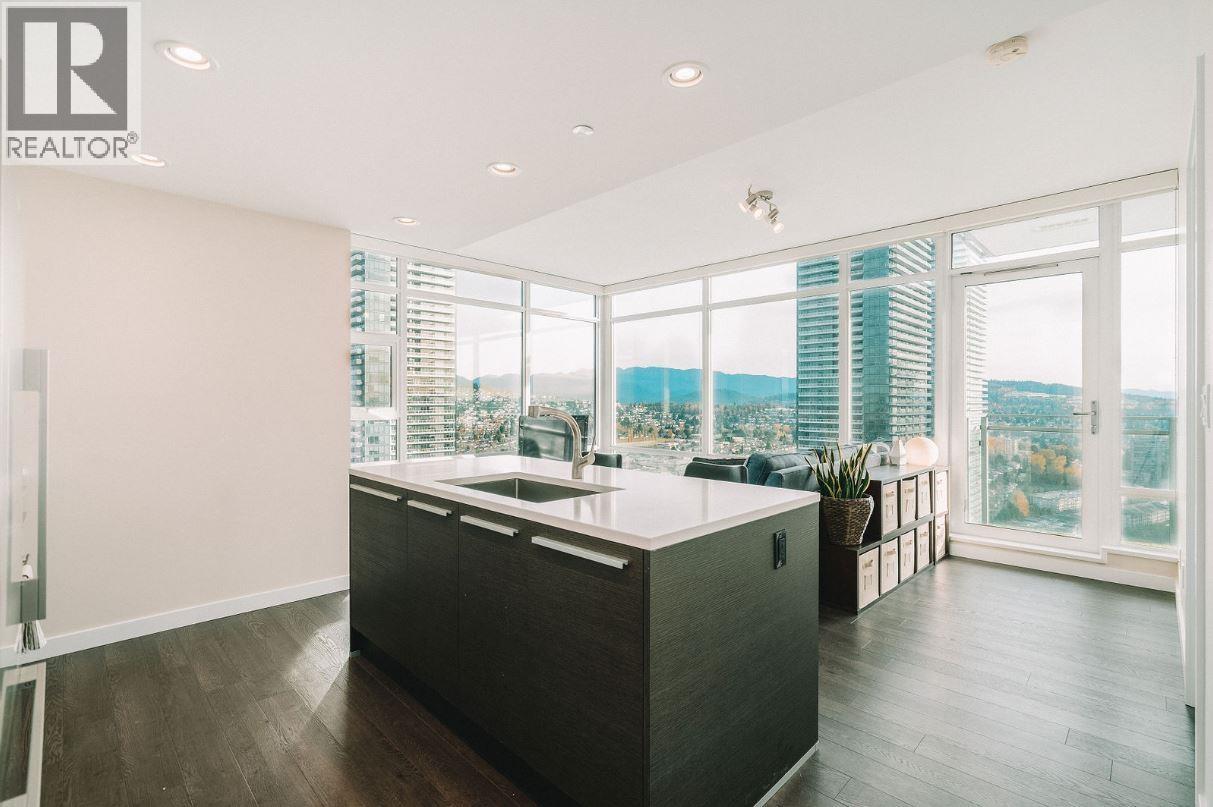 3206 4485 SKYLINE DRIVE|Burnaby, British Columbia V5C0J2