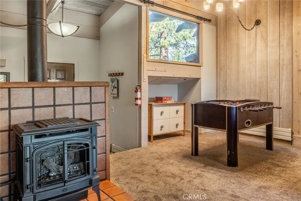 Additional image 6 of 221 Canyon Blvd Unit 206, Mammoth Lakes, CA 93546