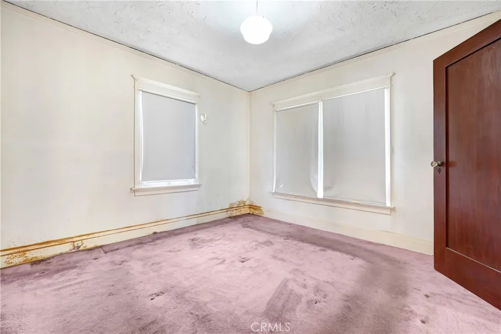 Additional image 14 of 4239 South Raymond Avenue, Los Angeles, CA 90037