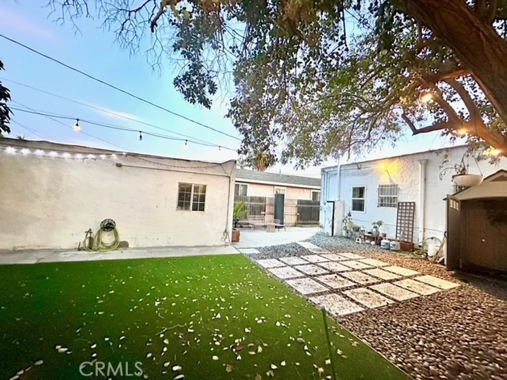 Additional image 20 of 807 E 106th St, Los Angeles, CA 90002